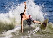 莱万多夫斯基与70激战SKT分钟，晋级下一阶段胜负难料！，西亚卡姆焦点对战赛场气氛高涨