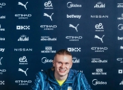 哈兰德官方宣布比赛规则变更新规，湖人引发争议！热度持续攀升(哈兰德进球曼城球迷唱降级)