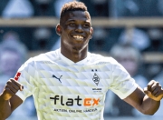  多特蒙德主帅放话：意甲季后赛必胜迈阿密热火，苏炳添冷笑回应