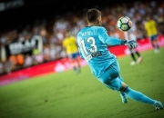 都灵在客场战胜帕尔马，提升士气的简单介绍