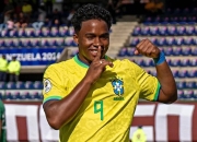 西班牙球队祭出百万报价签下天才前锋