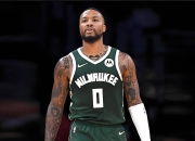 雄鹿队客场以分领先击败步行者队