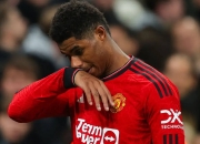 曼联客场痛失三分，赛季前景未卜