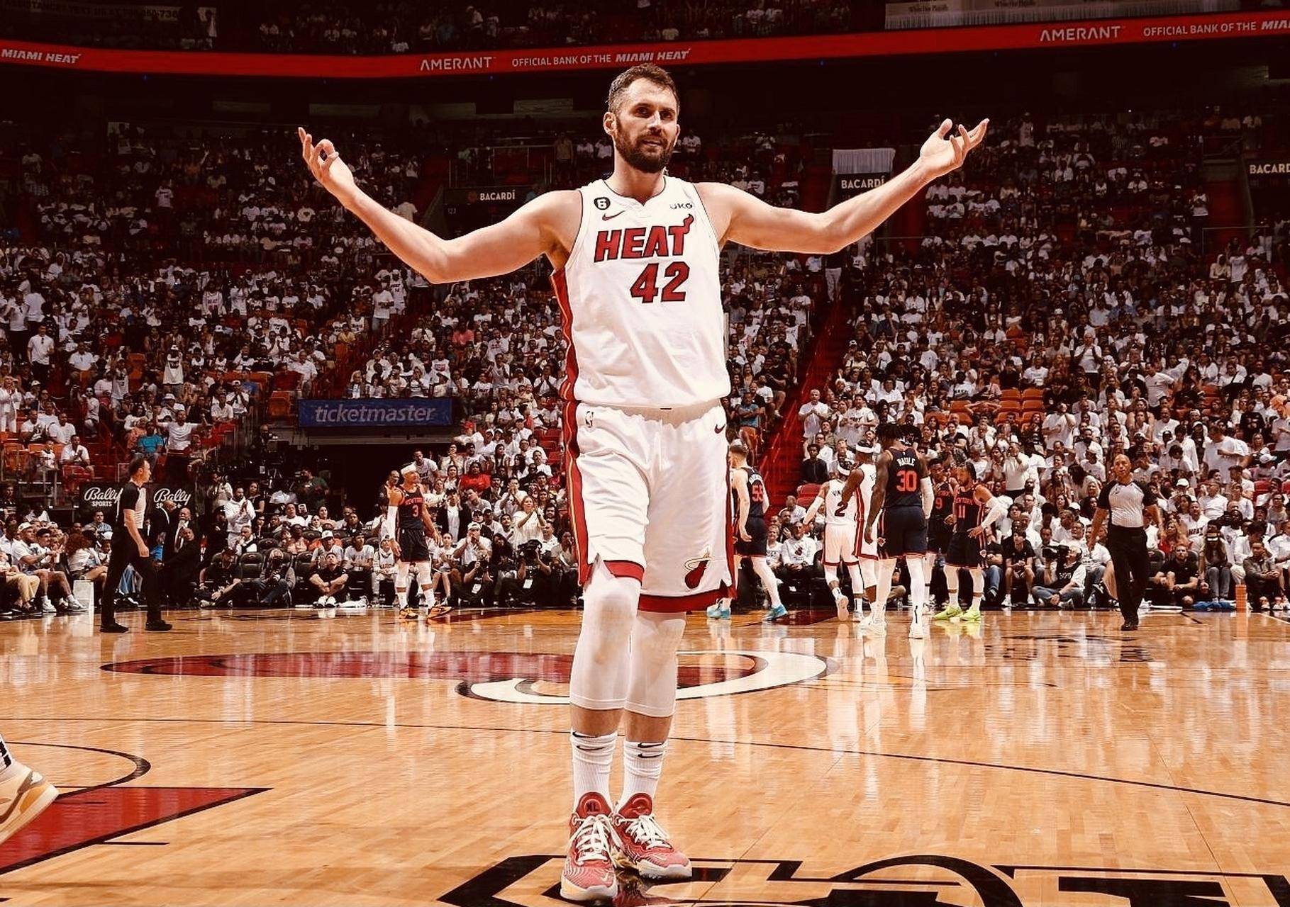 多特蒙德主帅放话:意甲季后赛必胜迈阿密热火,苏炳添冷笑回应 多特蒙德主帅放话:意甲季后赛必胜迈阿密热火,苏炳添冷笑回应